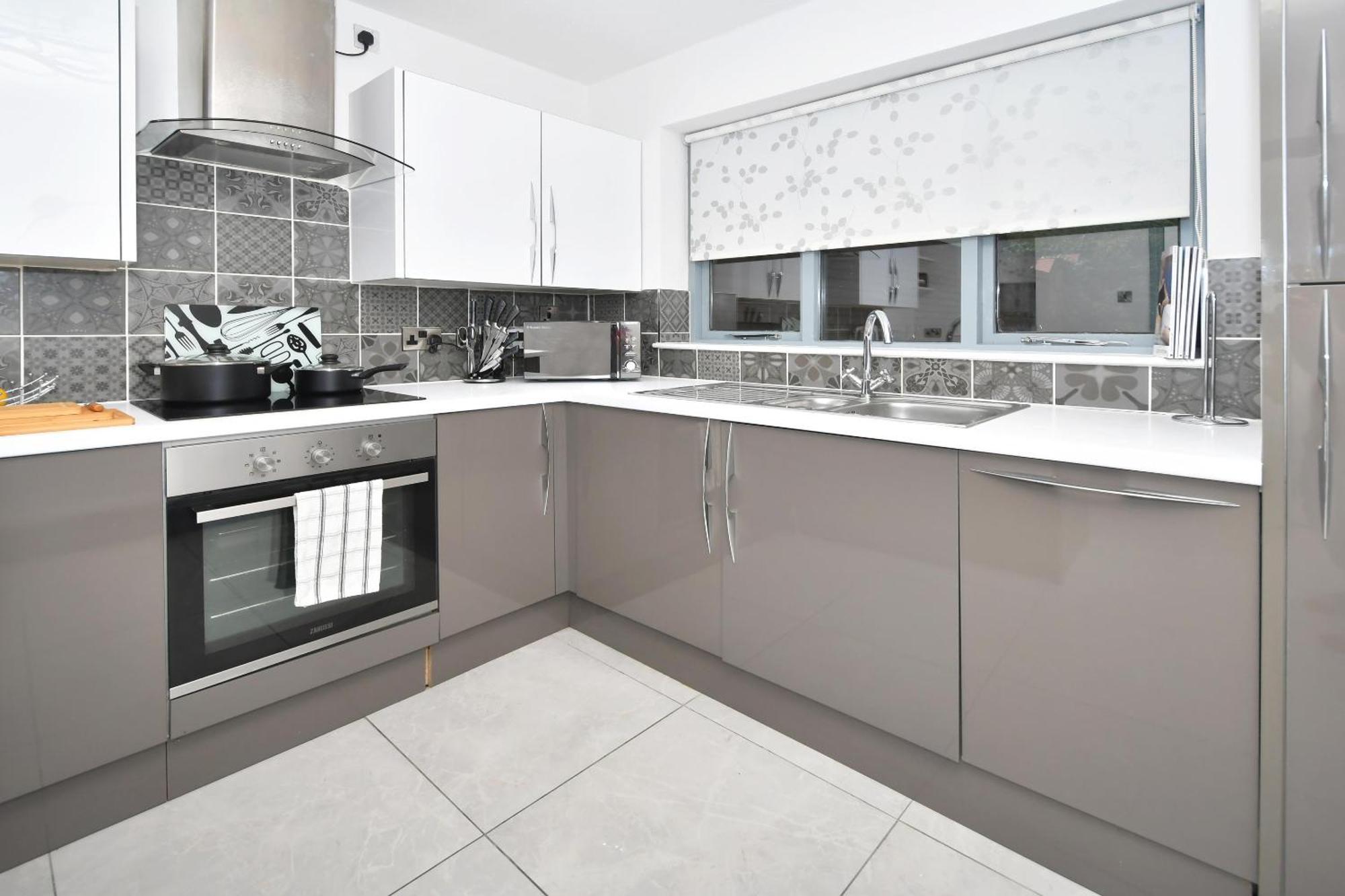 Townhouse @ Aboyne Close Бирмингем Экстерьер фото